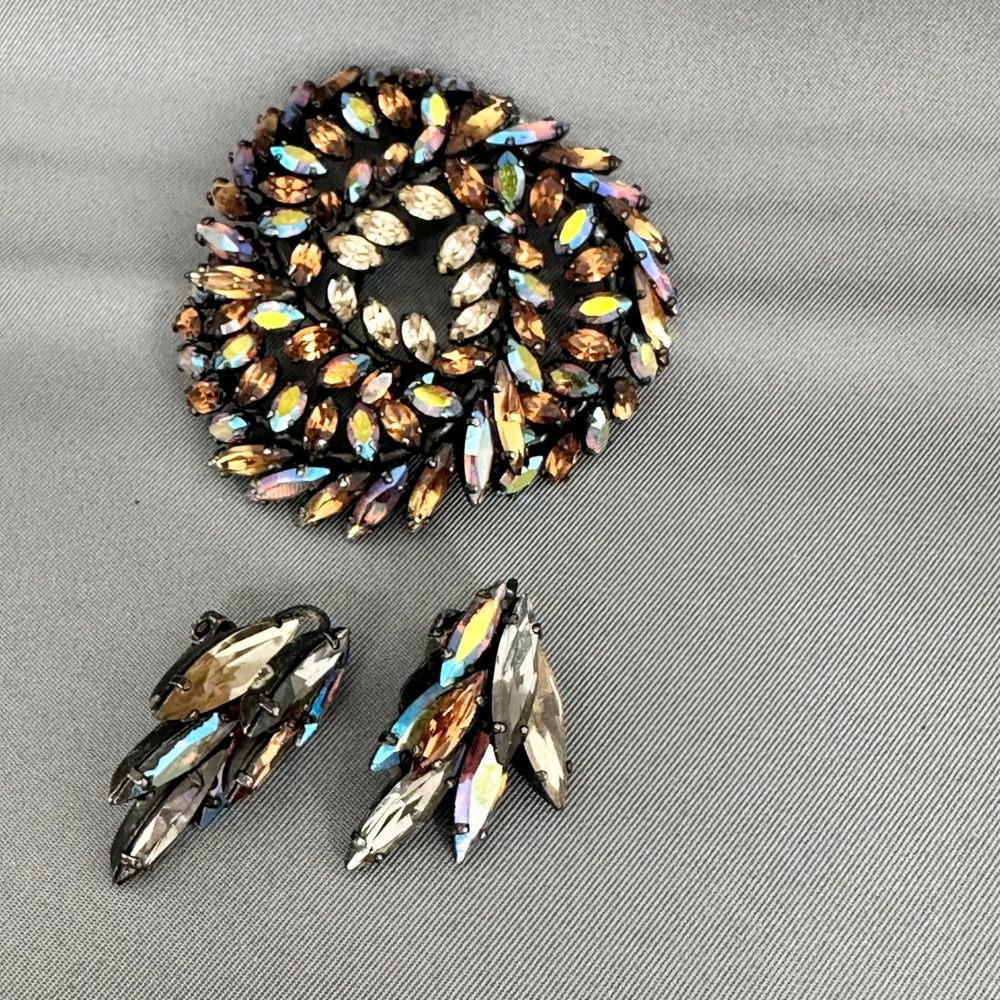 Sherman Vintage Brooch‎ and Clip On Earrings Set Topaz Amber Aurora Borealis